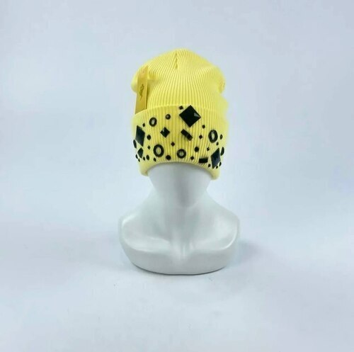 Шапка Кароза Киев от. черный квадрат (св.желтый)