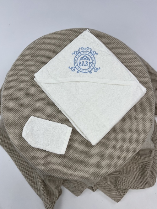 Полотенце-уголок с варежкой Baby арт.239094 Gulunce мал. (молочный/голубой)