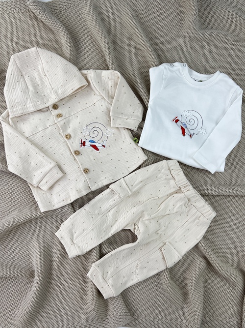 Костюм (Кофта+лонгсив+штаны) Самолёт арт.015 HUGME мал. 3-9м (кремовый)