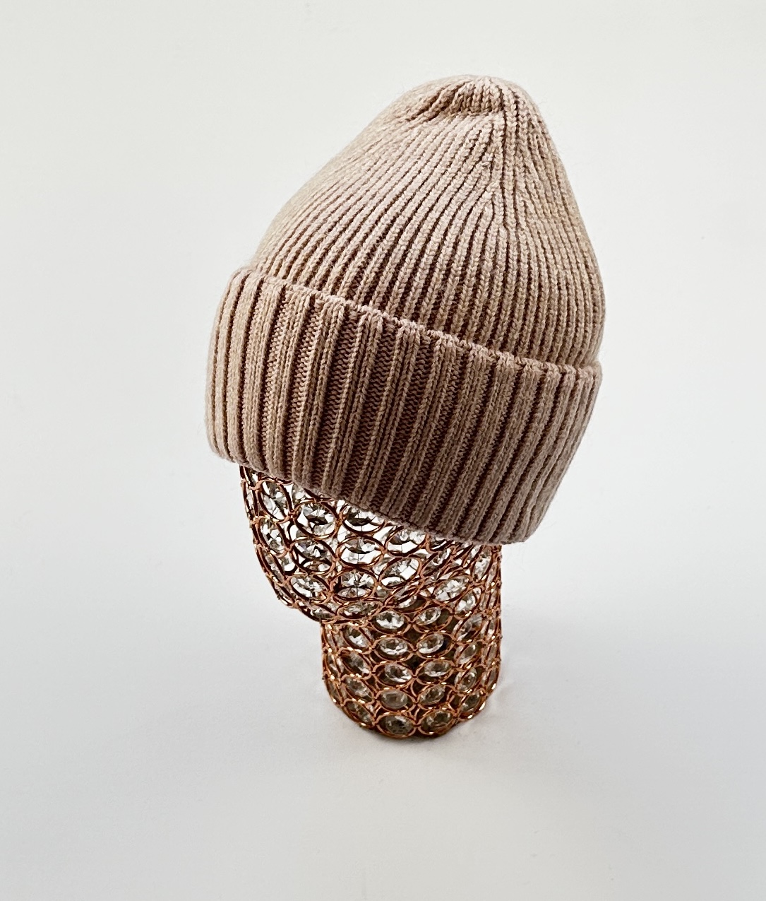 Шапка Ева Орион (пудра)