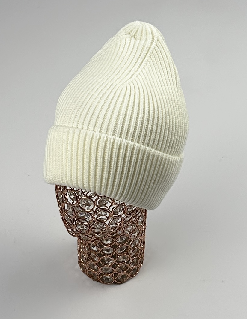 Шапка Март Спираль (молочный)