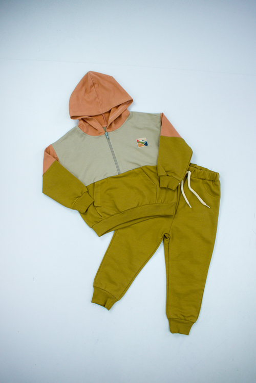 Комплект (кофта+штаны) арт.246132 Vovido мал. 3-6 (оливковый)