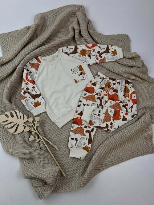 Костюм (кофта+штаны) Dino арт.3534 BabyGO мал. 6-24 (кремовый/коричневый)