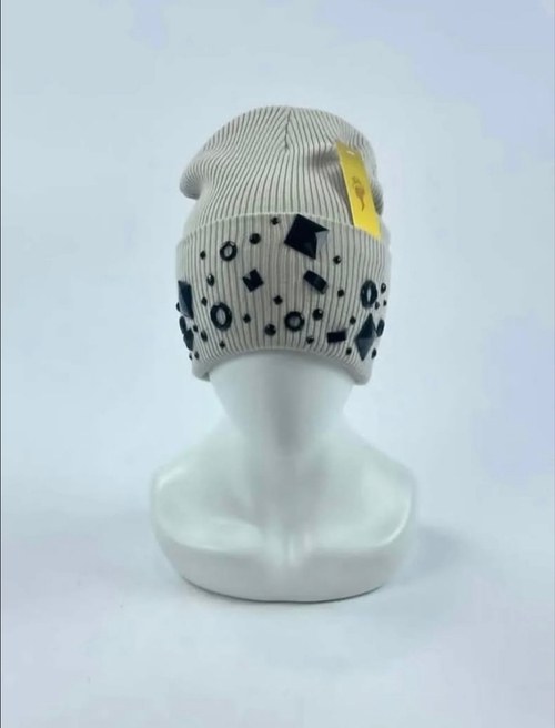 Шапка Кароза Киев от. черный квадрат (жемчуг)