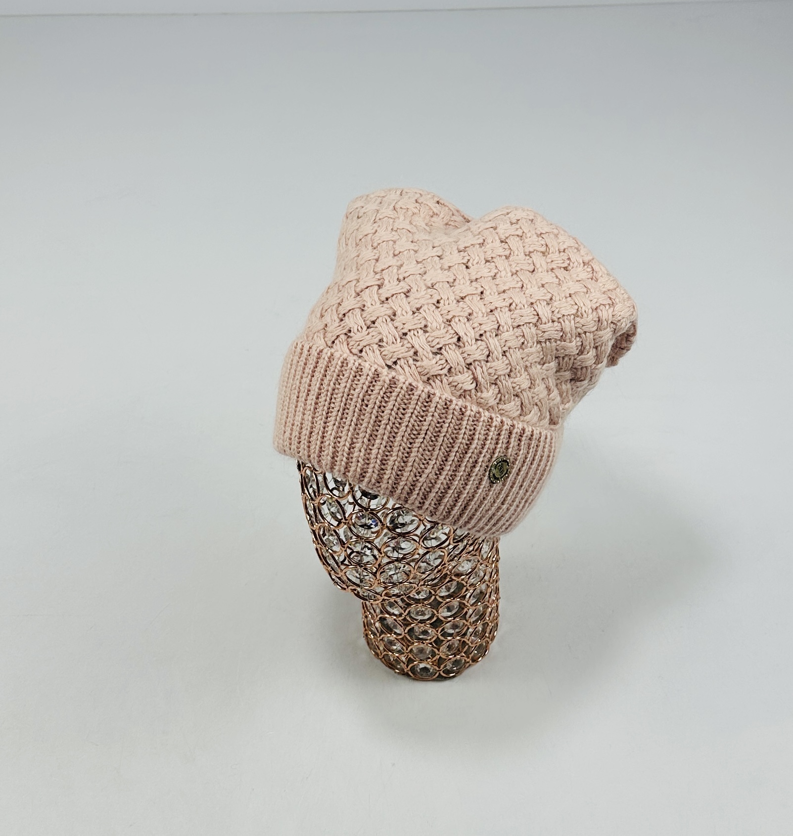 Шапка Karoza Горлица (пудра)