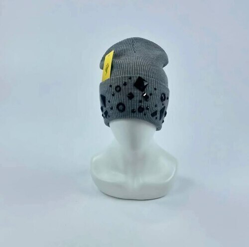 Шапка Кароза Киев от. черный квадрат (т.серый)