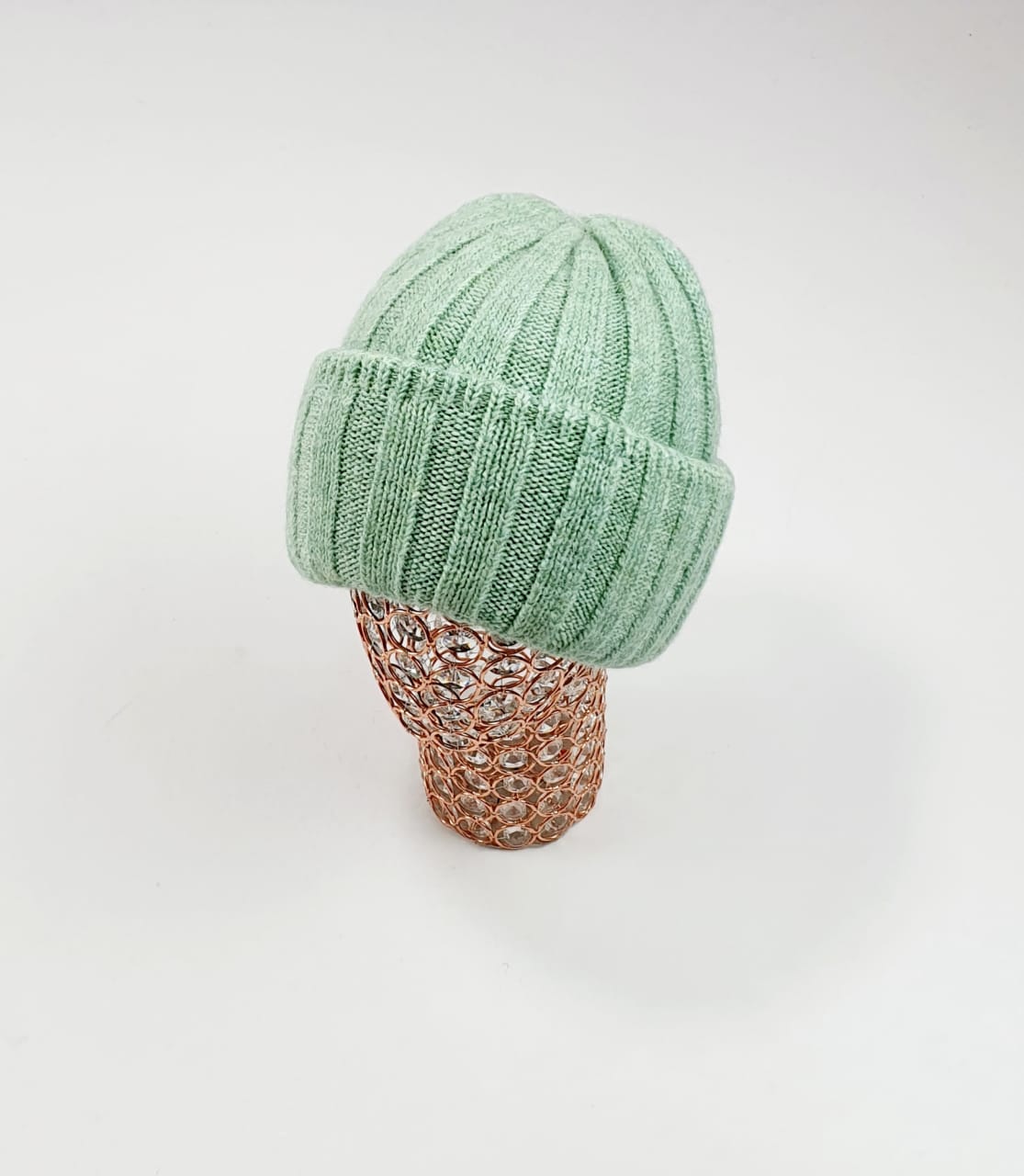 Шапка Ева Пушистые Ванесса (оливка)