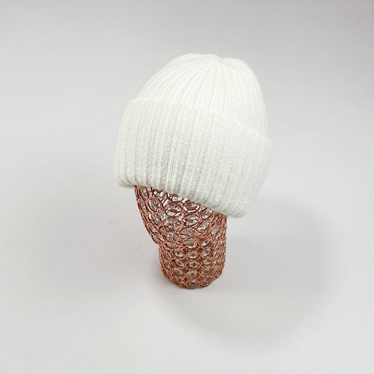 Шапка Ева Пушистые Даниэль (белый)