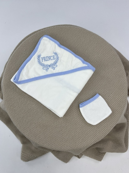 Полотенце-уголок с варежкой Prince арт.245214 Gulunce мал. (белый/голубой)