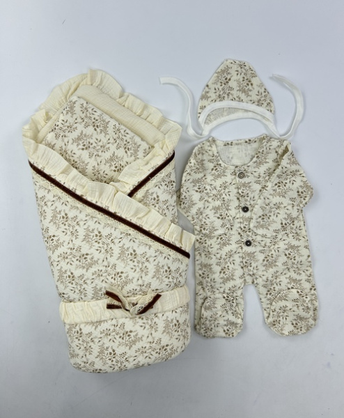 Комплект Марта Цветочки (одеяло+комбинезон+чепчик) арт.Нод 52 Danababy (кремовый/коричневый)